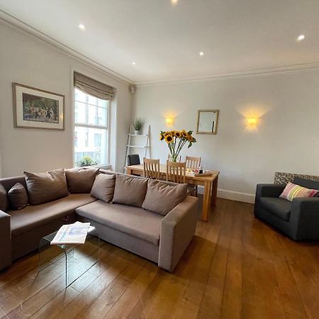 Victoria Maisonette Apartment ลอนดอน ภายนอก รูปภาพ
