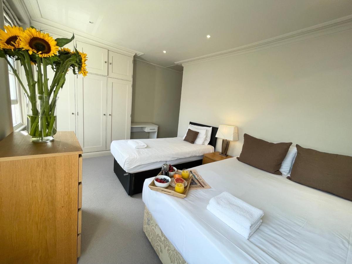 Victoria Maisonette Apartment ลอนดอน ภายนอก รูปภาพ