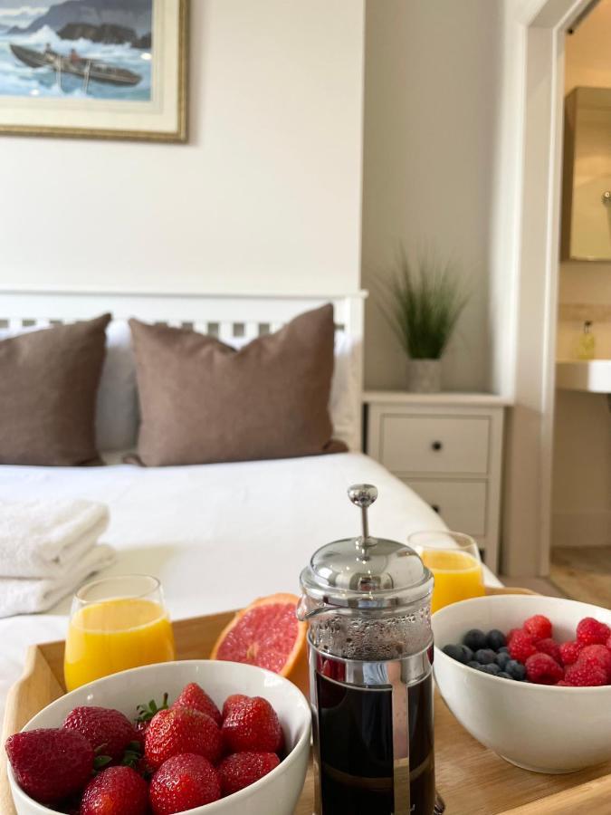 Victoria Maisonette Apartment ลอนดอน ภายนอก รูปภาพ