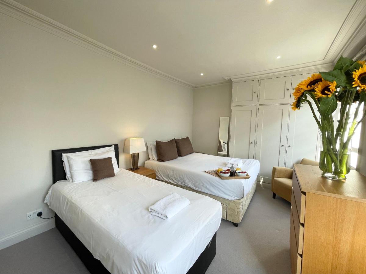 Victoria Maisonette Apartment ลอนดอน ภายนอก รูปภาพ