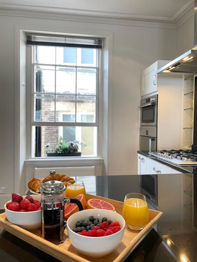 Victoria Maisonette Apartment ลอนดอน ภายนอก รูปภาพ