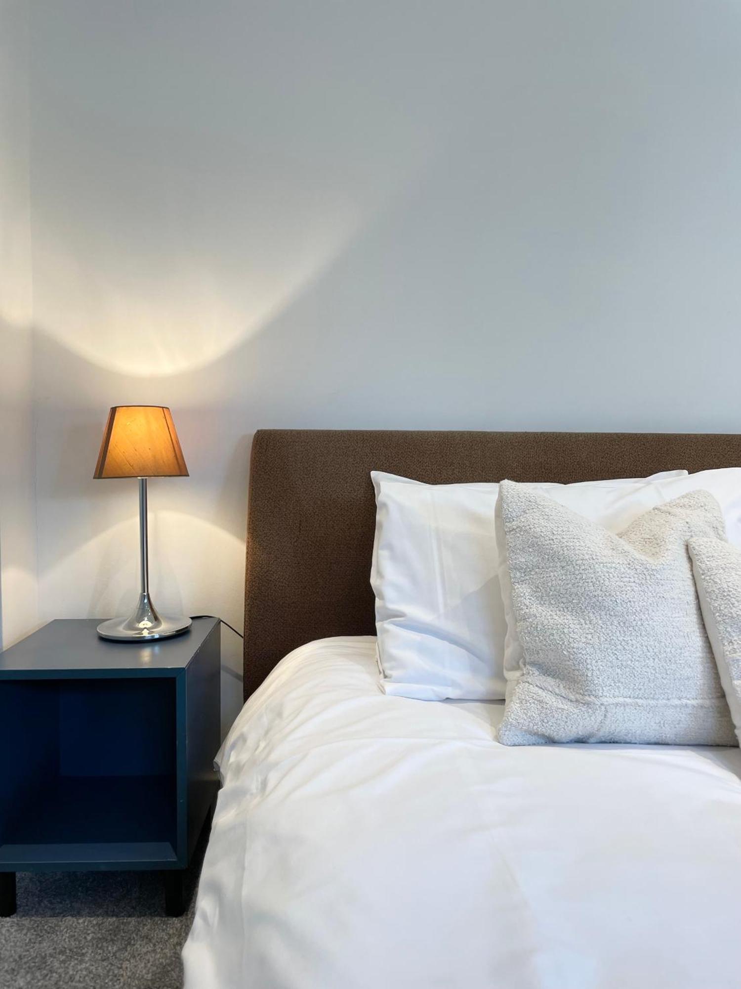 Victoria Maisonette Apartment ลอนดอน ภายนอก รูปภาพ